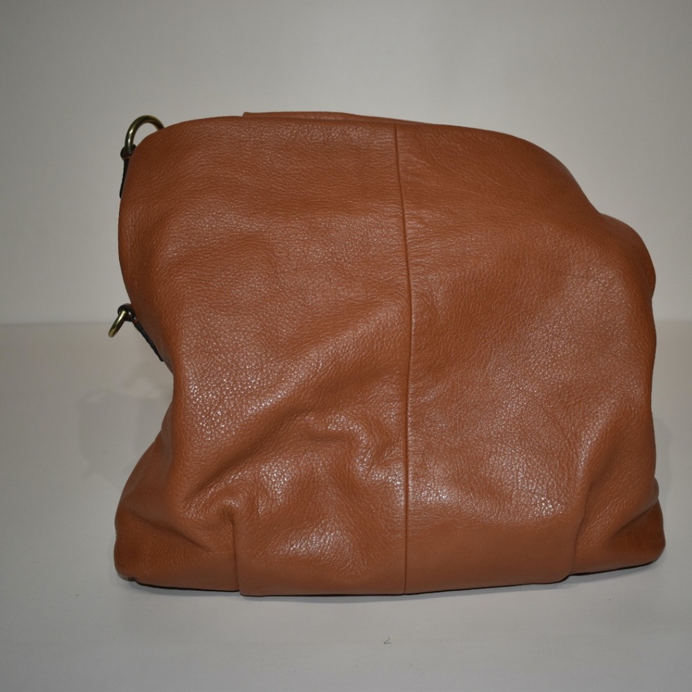 Coach Shoulder Bag - Picture 5 of 8